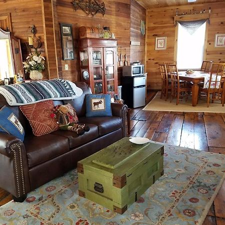 Cornish The Perkins House Bed & Breakfast エクステリア 写真