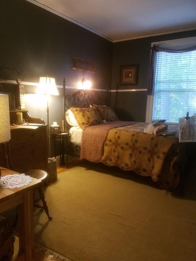 Cornish The Perkins House Bed & Breakfast エクステリア 写真