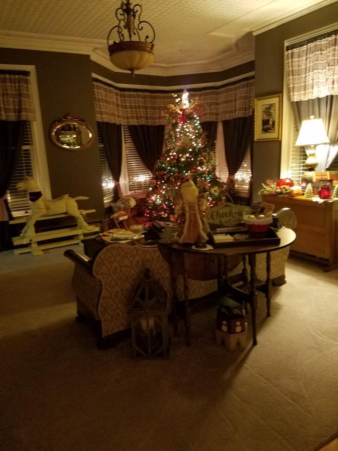 Cornish The Perkins House Bed & Breakfast エクステリア 写真
